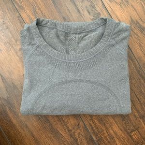 Lululemon long sleeve top